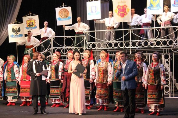 Читати далі...