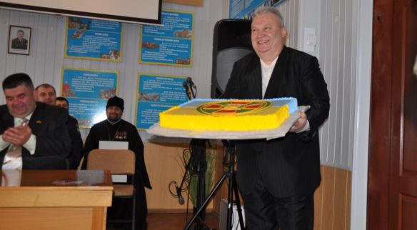 Читати далі...