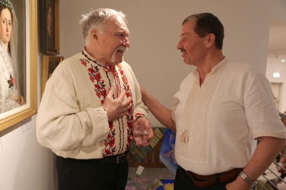 Читати далі...