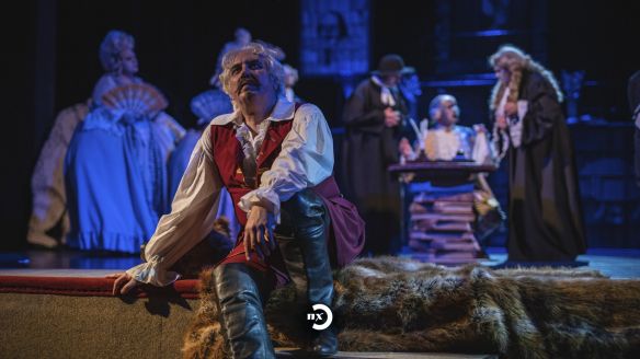 Читати далі...