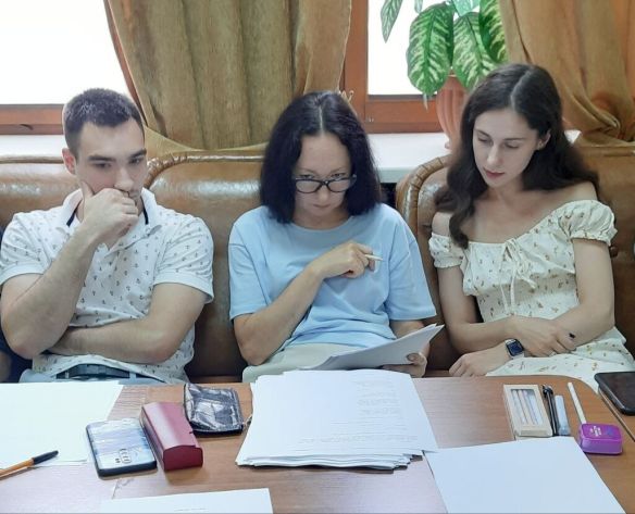 Читати далі...