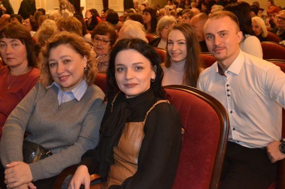 Читати далі...